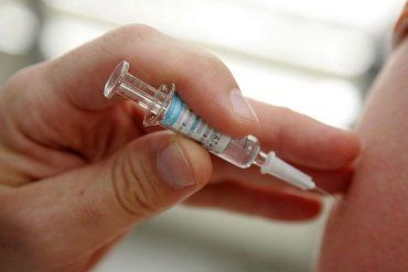 Півтисячі городян сьогодні терміново вакцинувалися проти дифтерії в Ужгороді