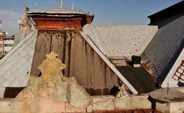 Старий Ужгород опинився перед страшною катастрофою — будівля колишньої синагоги неймовірної краси ось-ось завалиться