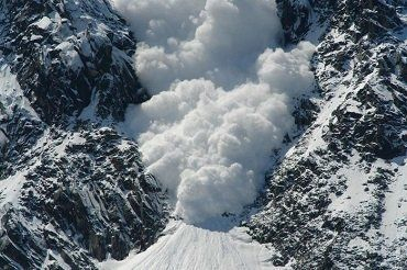 Синоптики попереджають про лавини у Карпатах