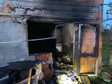 В Закарпатье из-за взрыва газа пострадала и едва не лишилась дома молодая женщина