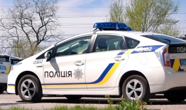 По всей Украине возле кладбищ будут полицейские патрули