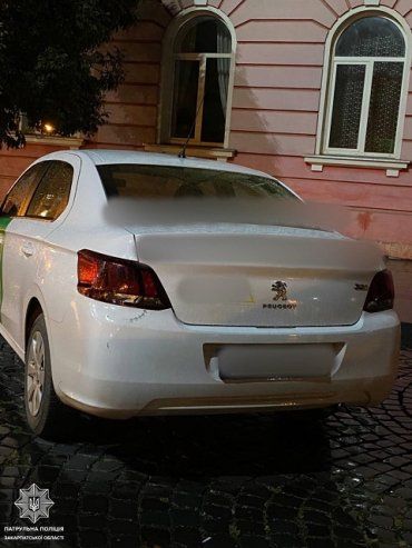 В Ужгороде водитель Peugeot гонял по городу под наркотиками 