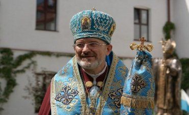Сьогодні Закарпаття в траурі — прощається із єпископом Міланом Шашіком