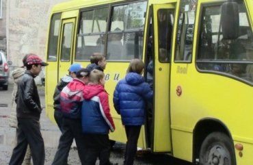 С марта в Ужгороде введут ученические проездные билеты единого образца