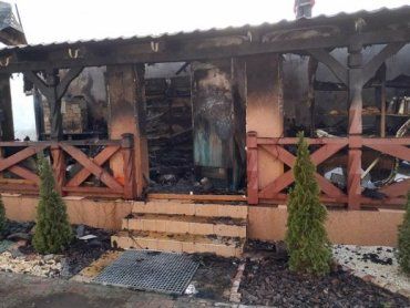 Крупный пожар в Закарпатье полностью разрушил магазин