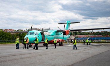 Самолёт из Киева приземлился по-особенному в аэропорту Ужгорода
