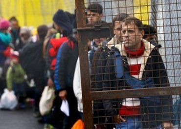 Венгрия будет защищать свои границы от нелегалов самостоятельно