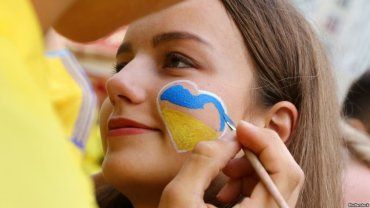 Україна як зона дешевого (безкоштовного) 'секс-туризму'