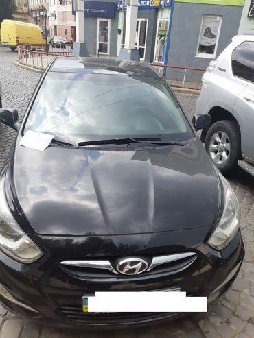 Как в Мукачево водители-нарушители получали штрафы за неправильную парковку 