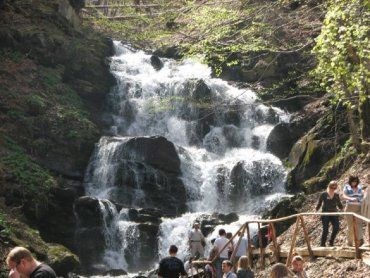 В Закарпатье приватизируют знаменитый водопад Шипот 