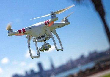 Закарапття: Польоти дронів у містах та над дорогами — під забороною!