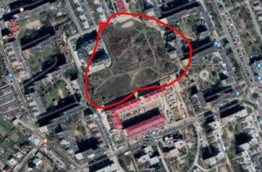 Меру Ужгорода Андріїву і його "зеленим" забудовникам пропонують збудувати басейн у "Новому районі"