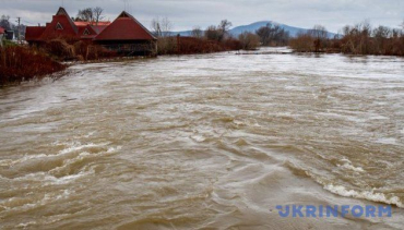 Рятувальники попереджають про пiдвищення рiвнiв води на Західній Україні