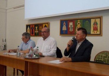 Закарпатские венгры определились с кандидатами в парламент по мажоритарке