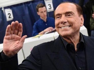 Сильвио Берлускони возвращается в большую политику Италии