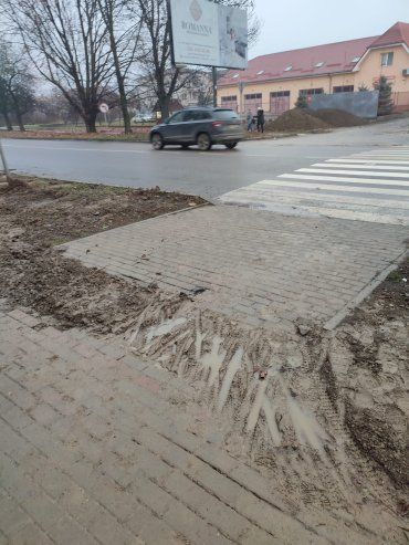 Действия коммунальщиков в Ужгороде вызвали бурю негодования у целого района 