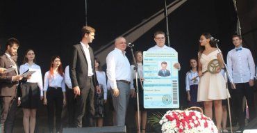 Майже три з половиною тисячі першокурсників "висвятили" в студенти Ужгородського національного університету