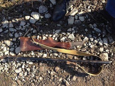 На обочине дороги в Закарпатье нашли охотничье ружье
