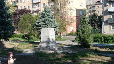 Закарпатське Мукачево залишилося без пам’ятника Максиму Горькому