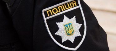 П’яний житель Мукачева вдарив патрульного в обличчя!