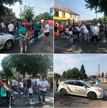В Ужгороде жители перекрыли улицу Загорскую