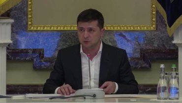 Владимир Зеленский публично уволил председателя ОГА в Закарпатье 