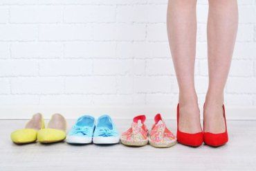Как найти удобную обувь для узкой стопы