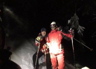 В Карпатах заблудились лыжники, рисковых киевлян разыскали спасатели Закарпатья