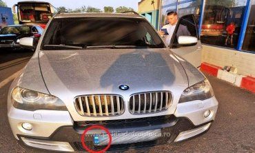 Разыскиваемый Интерполом "украинский" BMW нашли на границе в Румынии 