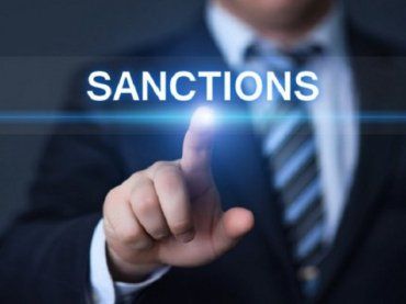 Зеленский ввел санкции против сотрудников российских спецслужб 
