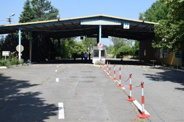 На границе с Венгрией в Закарпатье временно закроют один из КПП