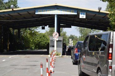 В Закарпатье на границе с Венгрией не работает один из КПП 