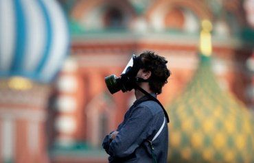 В России из-за взрывного роста больных ковидом вводят режим нерабочих дней