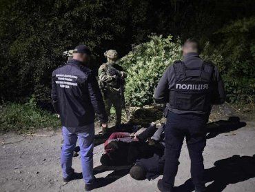 $3500 до Румынии: В Закарпатье сорвали транспортировку уклониста 