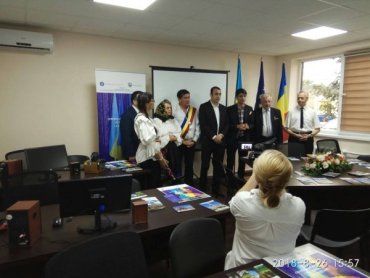 Інформаційний центр Румунії відкрили на Закарпатті