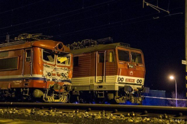 В Словакии произошло столкновение поезда с автобусом