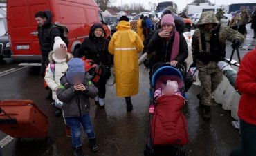 Временную защиту ЕС для беженцев из Украины продлили до 2024 года
