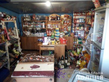 В Закарпатье подросток-"добродетель" оставил магазин без 6 тысяч