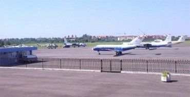 И зачем в Закарпатье строить второй аэропорт? 