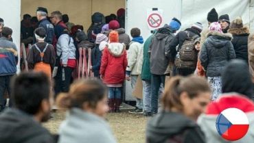 В Чехии считают, что мигрантов нужно останавливать на границах ЕС