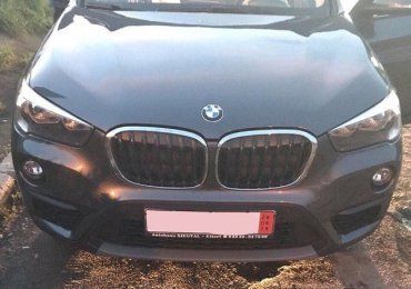 На КПП Ужгород изъяли шикарное BMW стоимостью более полумиллиона гривен 