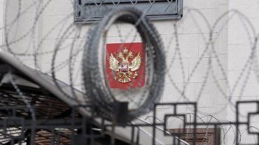 Скандал с консулом в Петербурге: Воюющие стороны обменялись высылкой дипломатов