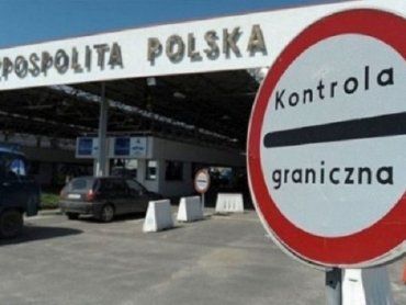 Польша вводит новые ограничения и обязательную вакцинацию