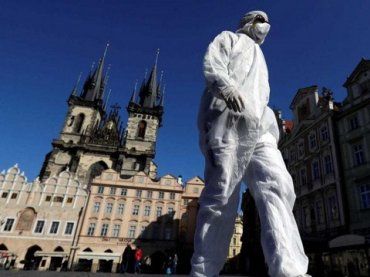 Правительство Чехии объявило новые карантинные меры