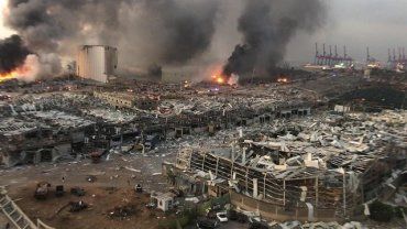 Власти Бейрута назвала причину страшного взрыва