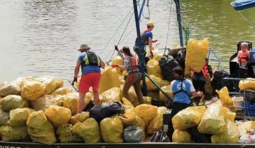 Тонны пластикового мусора плывут из Закарпатья в Венгрию