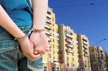 В Закарпатье чиновник незаконно лишил ужгородцев их домов общей стоимостью более 10 млн грн