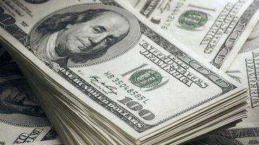 Доллар по 50: НБУ предлагает не публиковать "бюджетный" курс на конец года