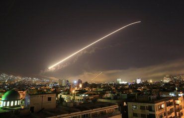 Удары по Сирии начали наносить в 21:00 по Вашингтону (04:00 по Киеву)