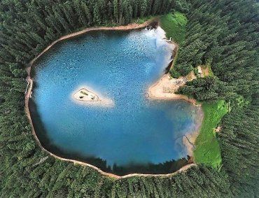 Невероятные виды озера Синевир в Закарпатье будут показать в сети 